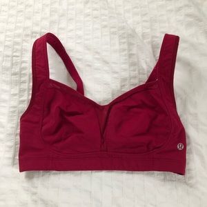 Lululemon convertible sports bra 34DD